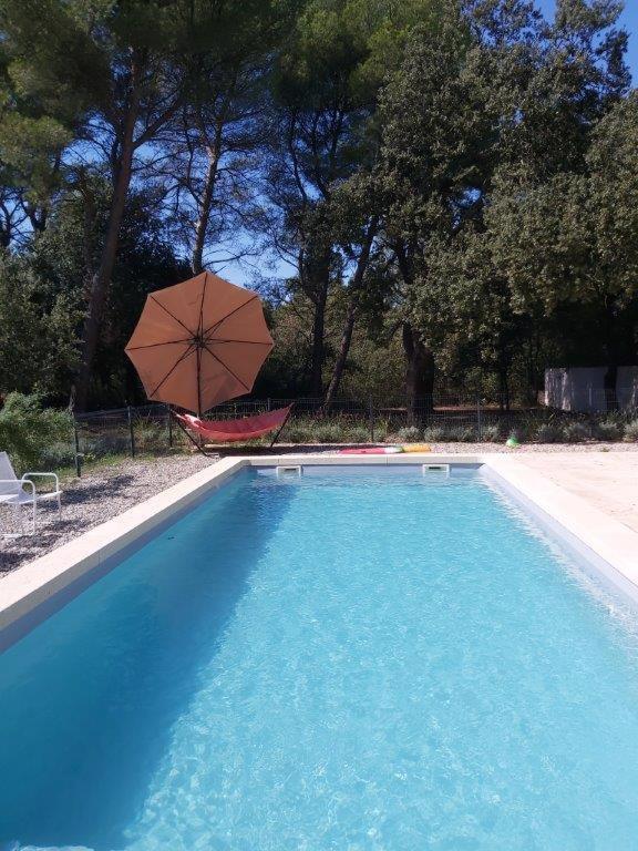 Villa Gite Dans Les Pins Avec Piscine Mazan Exterior foto